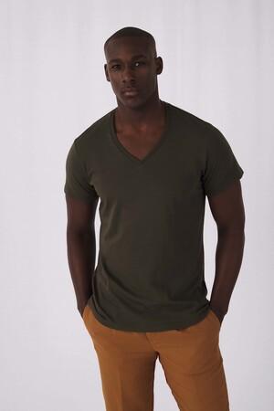 B&C CGTM044 - Organic Cotton Inspire V-neck T-shirt