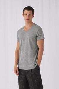 B&C CGTM057 - TriBlend V-neck TEE